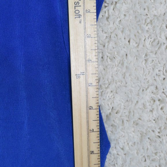 Chico's*Women's Sleeveless Key Hole Front Boat Neck Split Side Hem Blouse Size 2 - Picture 11 of 11